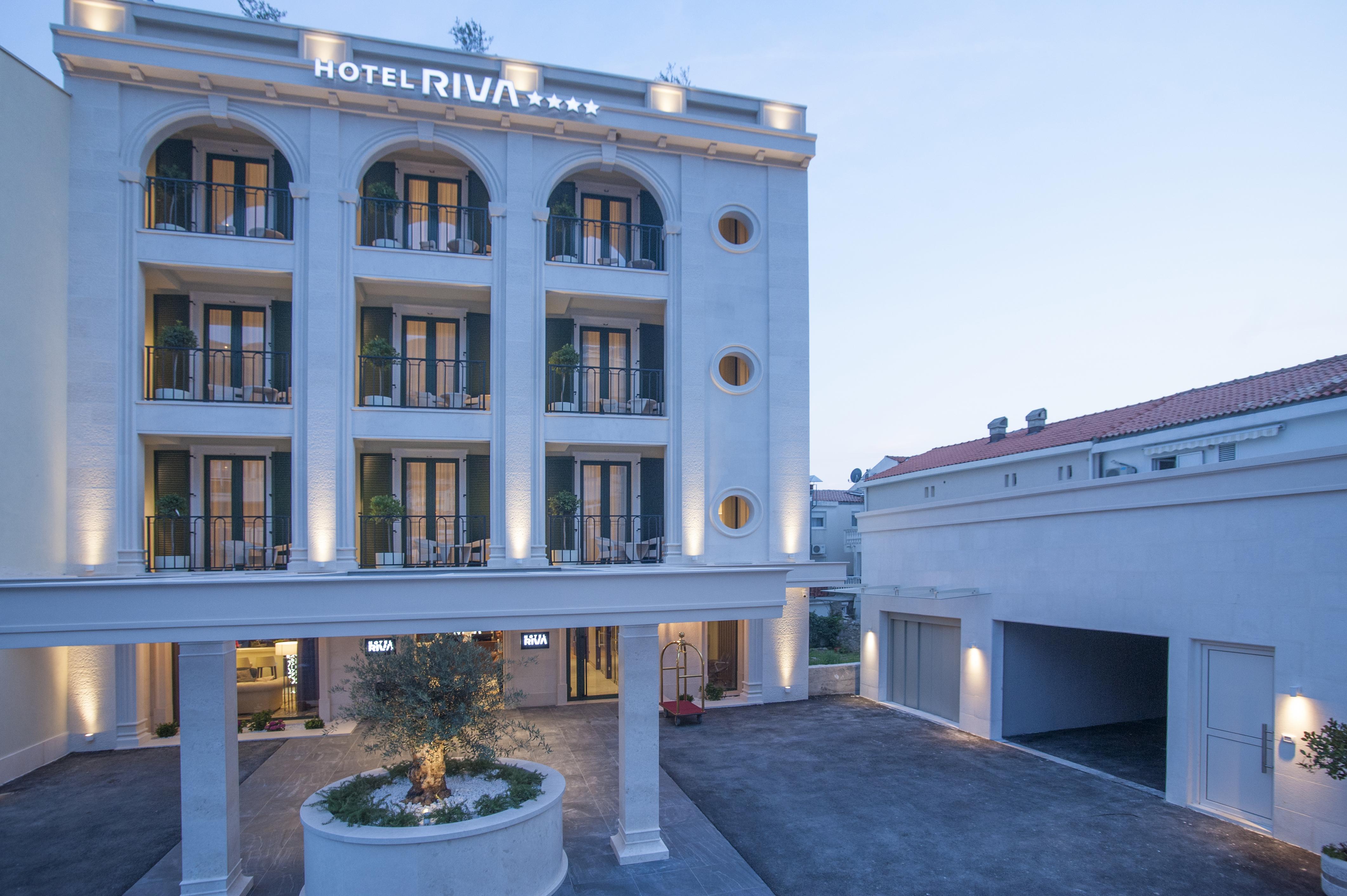 Hotel Riva Petrovac Buitenkant foto